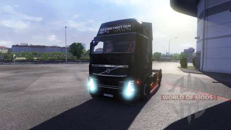 De nouvelles lumières et de la boue, des rabats  pour Euro Truck Simulator 2