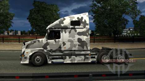 Volvo VNL 670 Urban Camo Skin pour Euro Truck Simulator 2