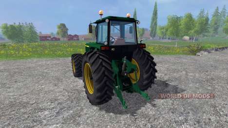 John Deere 4755 pour Farming Simulator 2015