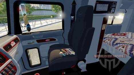 Peterbilt 389 v1.0 pour Euro Truck Simulator 2