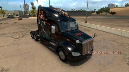 Peterbilt 579 Bayonetta skin pour American Truck Simulator