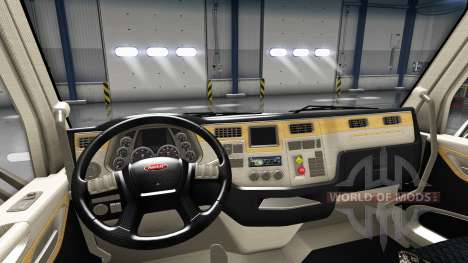Redessiné l'intérieur dans un Peterbilt 579 pour American Truck Simulator