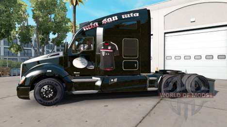 Haut den FC Bayern München auf einem Kenworth-Zu für American Truck Simulator