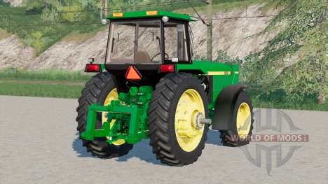 John Deere 4055〡il y a deux roues arrière pour Farming Simulator 2017
