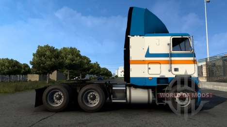 Freightliner FLB Tractor pour Euro Truck Simulator 2